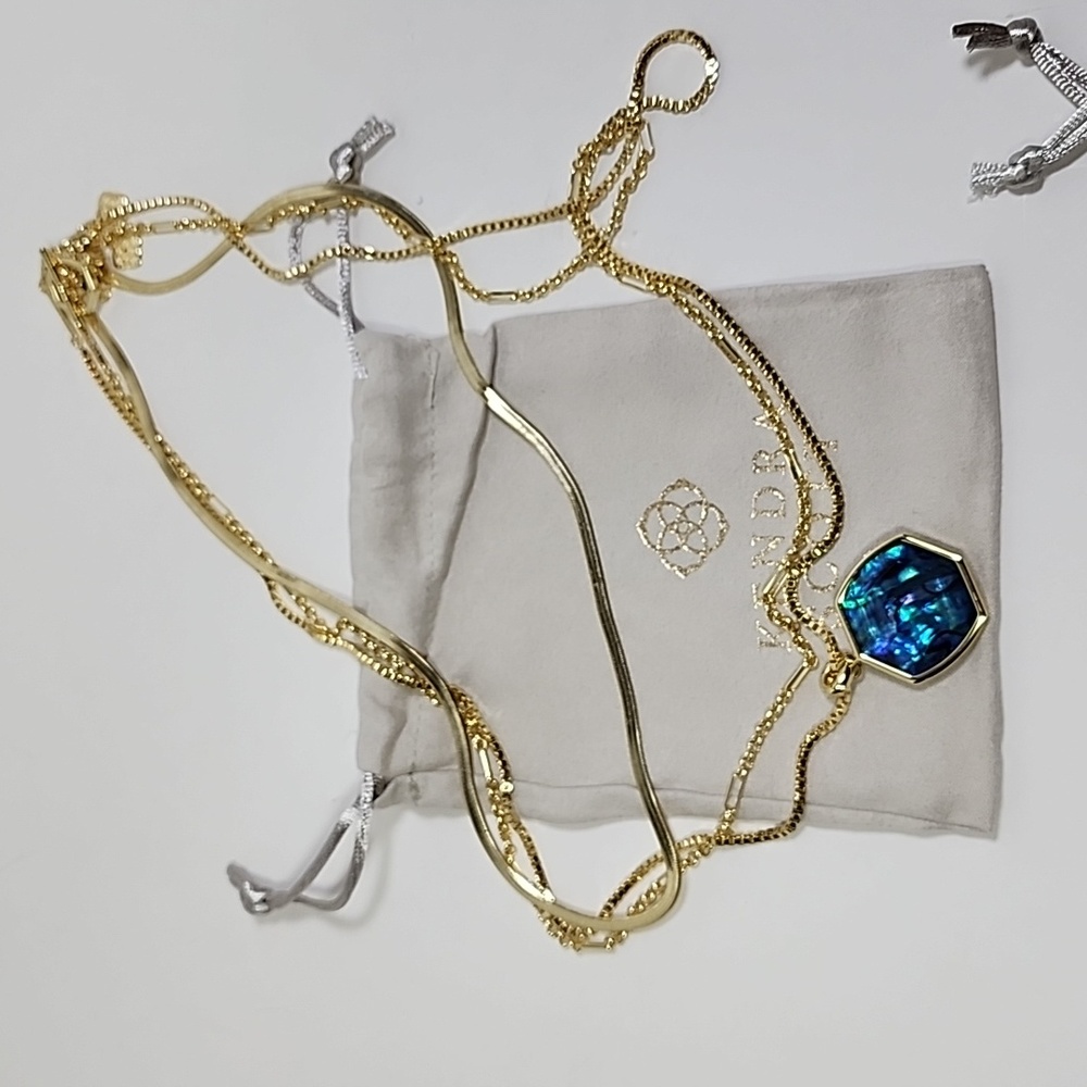 Kendra Scott triple strand Davis necklace